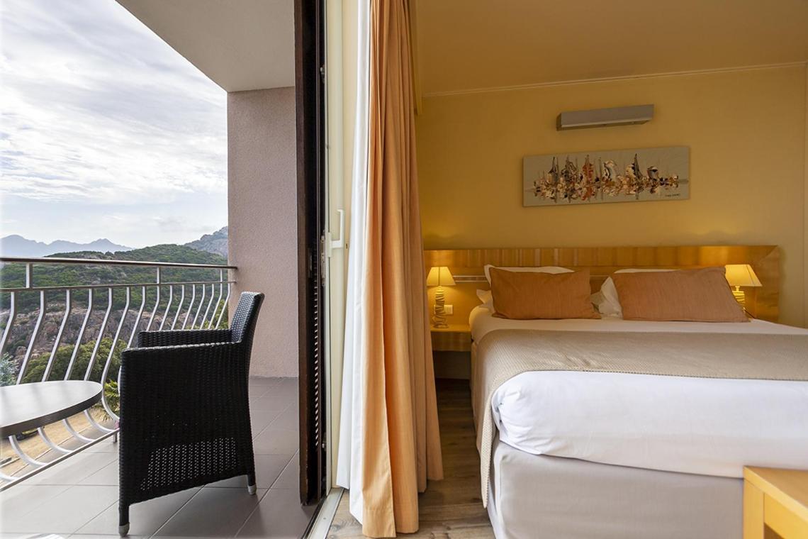 Hotel Capo Rosso П'яна Екстер'єр фото