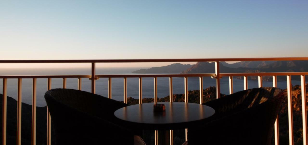 Hotel Capo Rosso П'яна Екстер'єр фото